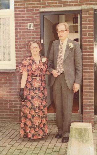 1977 - Maria Berdina Bergveld (geb. 4-3-1922) en Josephus Jacobus Brakkee