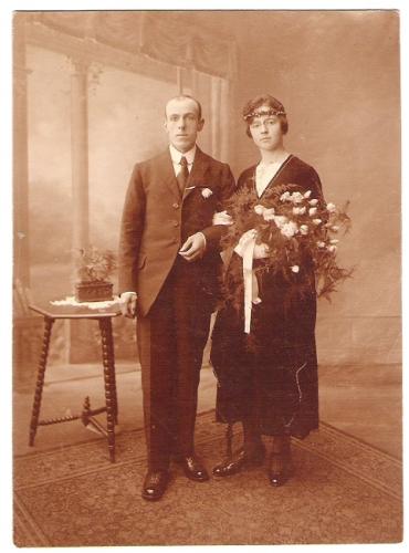 1922 - Trouwfoto Louis Wilhelm Bergveld (geb. 30-9-1896) en Jannetje Pieterson