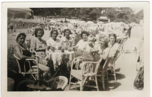 1942